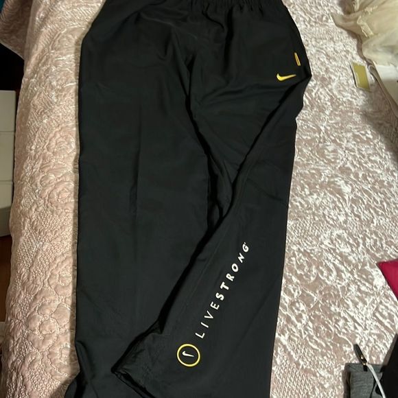 Nike Other - Nike Livestrong mens pants with yellow detail